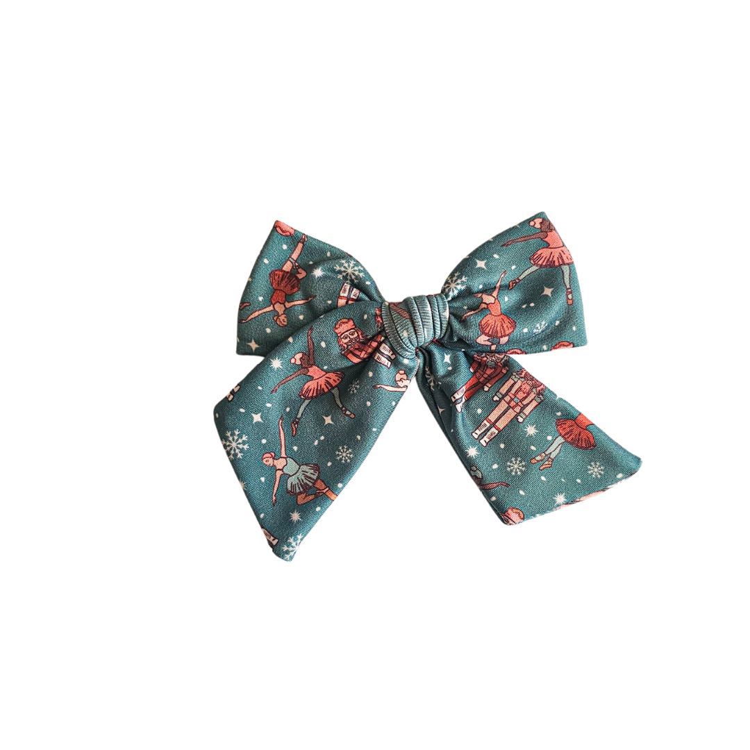 Clara's Dream Bow