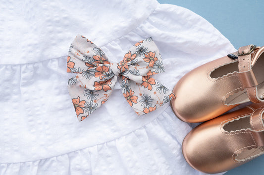 Summer’s Here and the Bows Are BOWIN’