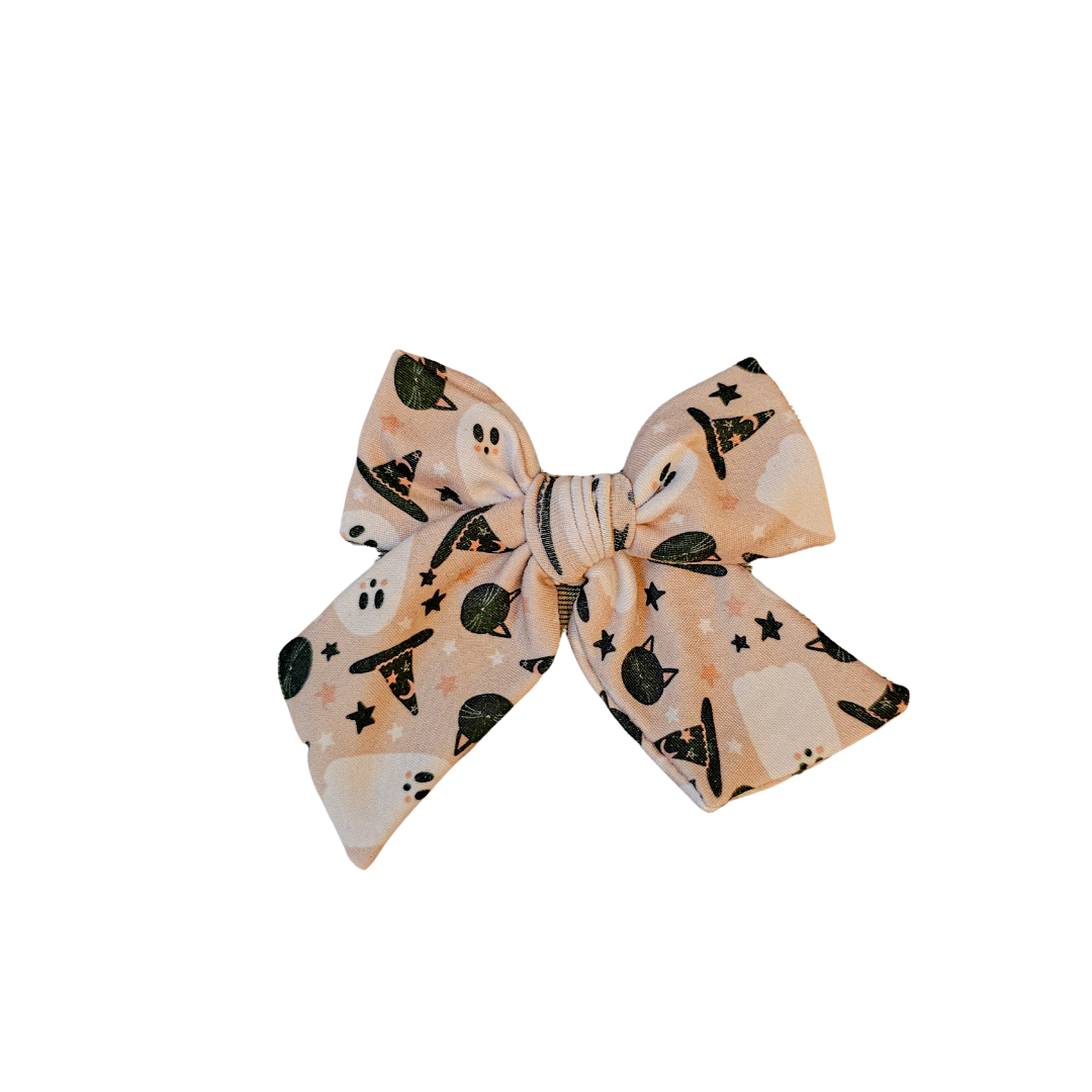 Spooky Charm Bow